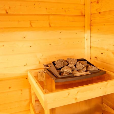 Wellness Mitten In Der Wasserfallstadt Triberg Triberg im Schwarzwald Екстер'єр фото